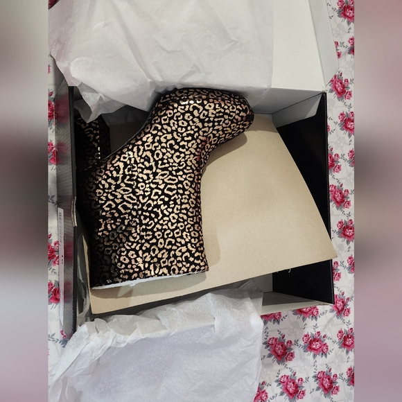 Torrid WW Leopard Bootie NIB - Picture 11 of 13